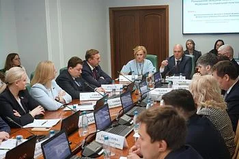 Алексей Беспрозванных: Существенно увеличиваем финансирование закупки льготных лекарств Алексей Беспрозванных: Существенно увеличиваем финансирование закупки льготных лекарств