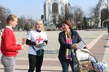 Около трехсот жителей региона проверили уровень сахара в крови в мобильном центре здоровья Около трехсот жителей региона проверили уровень сахара в крови в мобильном центре здоровья