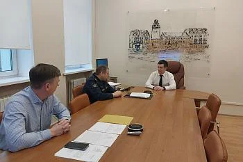 Министр здравоохранения региона Сергей Дмитриев обсудил вопросы межведомственного взаимодействия с главой Управления Федеральной Службы исполнения наказаний Дмитрием Пестовым Министр здравоохранения региона Сергей Дмитриев обсудил вопросы межведомственного взаимодействия с главой Управления Федеральной Службы исполнения наказаний Дмитрием Пестовым